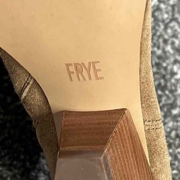 Frye Reina Ankle Boots 10 Cognac Suede Western Ankle Zip Stacked Heel Booties - Picture 15 of 15